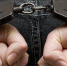 В Симферополе интернет-возлюбленный обокрал свою 50-летнюю подругу - 3652.Ru