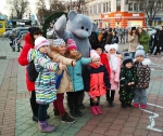 Со 2 по 7 января на площади Ленина будет работать пункт обмена рождественских рисунков Фото: Анна КИРИЕНКО