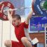 Рекордный рывок штанги выполняет чемпион Европы и России среди юниоров симферополец Геворг Серобян. - Крымская правда