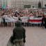 Протестуны и протестуньи в городских условиях. - Крымская правда