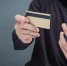 thieves-wear-black-hat-hold-phone-smart-card-gray - МВД по Республике Крым