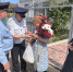 «Помним, гордимся, чтим» - руководители МО МВД России «Джанкойский» совместно с общественниками поздравили ветеранов с Днем Победы - Crimea-news.com