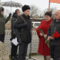 В Керчи возложили цветы к братской могиле в преддверии Дня неизвестного солдата - Crimea-news.com