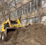 В Симферополе готовят грунт к гидропосеву газона - ВИДЕО - 3652.Ru