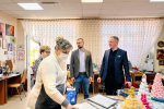 Депутаты-единороссы передали подарки для подопечных Симферопольского пансионата для престарелых и инвалидов