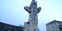 В Евпатории почтили память жертв трагедии 2008 года - Крымское информационное агентство
