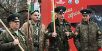 У мемориала «Крымчанам, погибшим в Афганистане». - Крымская правда