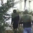 В Севастополе двое неизвестных в капюшонах избили мужчину: полиция показала видео - Комсомольская правда