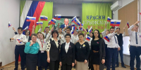 Крымские активисты ЛДПР поздравили учеников коррекционной школы с годовщиной Крымской Весны - ЛДПР