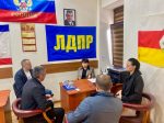 Координатор КРО ЛДПР еженедельно проводит выездные встречи с активистами МО