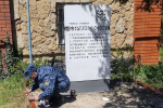 Сотрудники керченской колонии помогли в благоустройстве памятных мест