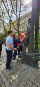 Субботник по благоустройству памятных мест