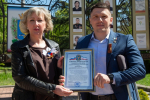 В канун 1 Мая была торжественно открыта обновлённая Доска Почёта Симферопольского района