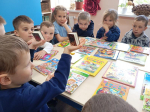 Экскурсия-знакомство «Сокровища библиотеки»