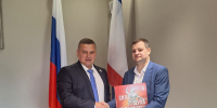 В Госсовете Крыма состоялась встреча Романа Юхненко с главой Комитета по курортам и туризму ГС РК - Справедливая Россия Крым