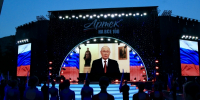 Андрей Козырев поздравил сотрудников «Артека» со 100-летним юбилеем лагеря и вручил награды - Государственный Совет