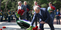 В Крыму почтили память погибших в годы Великой Отечественной войны - Комсомольская правда