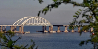 В очереди перед Крымским мостом с обеих сторон стоят более 570 авто - Комсомольская правда