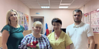 Молодожены и золотые пары: ЛДПР разделила с крымчанами радость Дня семьи - ЛДПР