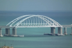 В очереди перед Крымским мостом со стороны Керчи стоят 350 авто