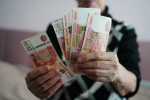 Жительница Севастополя за два года «вложила» в мошенников свыше 32 млн рублей