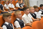 Лариса Кулинич поздравила школьников с началом нового учебного года