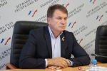 В Госсовете РК состоялось расширенное совещание по вопросу состояния подъездов многоквартирных домов