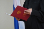 Вырастил в лечебных целях: симферопольца будут судить за хранение 21 килограмма наркотиков