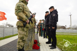 В Крыму и Севастополе росгвардейцы присоединились к мероприятиям, посвященным Дню Неизвестного солдата (видео)