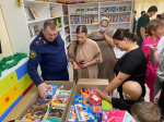 В День святителя Николая Чудотворца крымские следователи передали «Коробки храбрости» для маленьких пациентов республиканской детской больницы