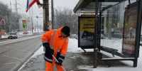 К уборке снега в Симферополе привлекли более 450 дворников - Комсомольская правда