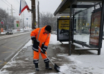 К уборке снега в Симферополе привлекли более 450 дворников