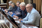 В Крыму состоялась республиканская конференция по разработке стратегии развития пчеловодства