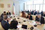 В крымском парламенте прошло заседание Президиума