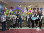 В Крыму и Севастополе росгвардейцы поздравили сотрудниц и военнослужащих с Международным женским днем