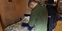 Житель Симферопольского района подозревается в совершении убийства путем нанесения множественных ножевых ранений своей матери - Следственный комитет
