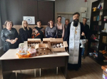 В преддверии Христова Воскресенья сотрудники социальных учреждений поддерживают участников СВО