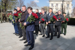 Симферополь празднует 82-ю годовщину со дня освобождения от фашистских захватчиков
