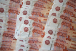 Предприниматель из Керчи вернула банку 240 тысяч рублей после ареста оргтехники