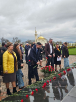 Открытие выставки «Возрождение и единство» в Мемориальном комплексе жертвам депортации