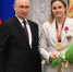 Владимир Путин вручил государственную награду севастопольской спортсменке - Вести Крым