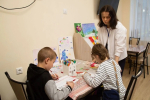 Владимир Константинов поздравил социальных работников с профессиональным праздником