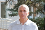 Владимир Константинов посетил Красногвардейский и Первомайский районы