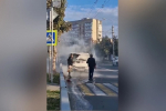 В Симферополе на ходу загорелся автомобиль